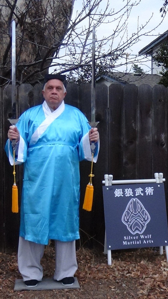 CyanPisha with swords