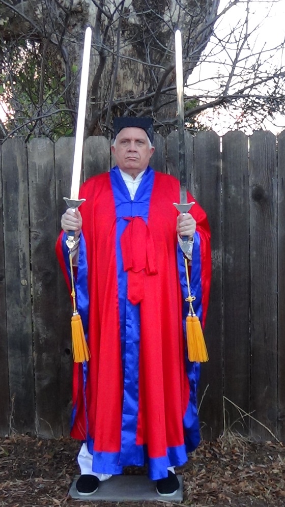Blue Red Pisha with swords